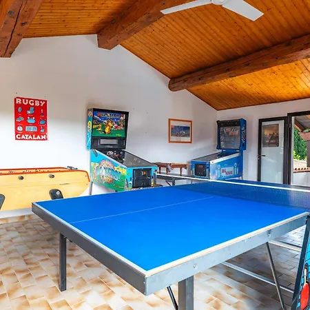 Villa Grand Mas catalan avec piscine, 12 personnes Ille-sur-Têt
